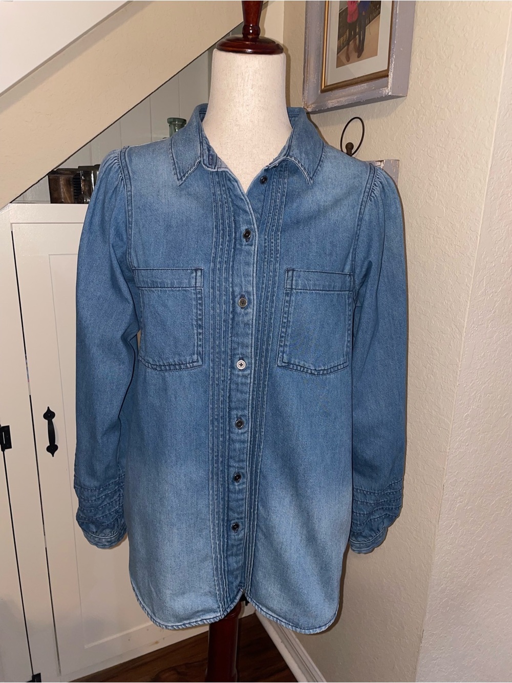 American Eagle Outfitters Blue Denim Label Shirt Size M